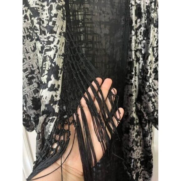 Design Lab Black Burnout Fringed Kimono Open Front Cardigan Plus Size Women XXL - Picture 5 of 7